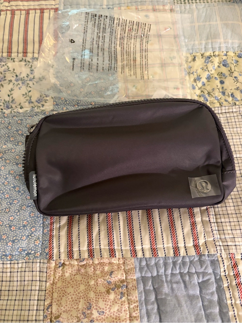 NWT, Lululemon Everywhere Belt Bag, 1L